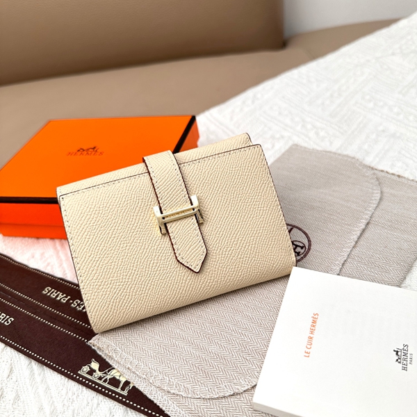 エルメス財布コピー正面デザイン